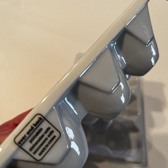 Hard Boiled Egg Porcelain Serving Tracys (Holds 12 Eggs) (h/x) - Picture 9 of 12